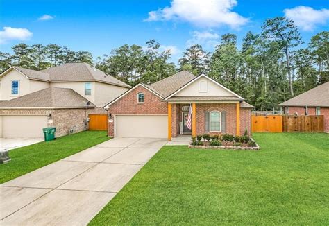 248 W Hickory St, Ponchatoula, LA 70454 is for sale. View 28 photos of this 3 bed, 3 bath, 2263 sqft. single family home with a list price of $575000.